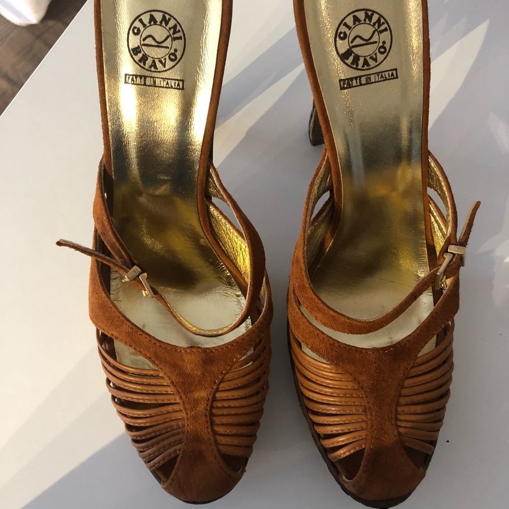 Mules - Picture 2 of 2